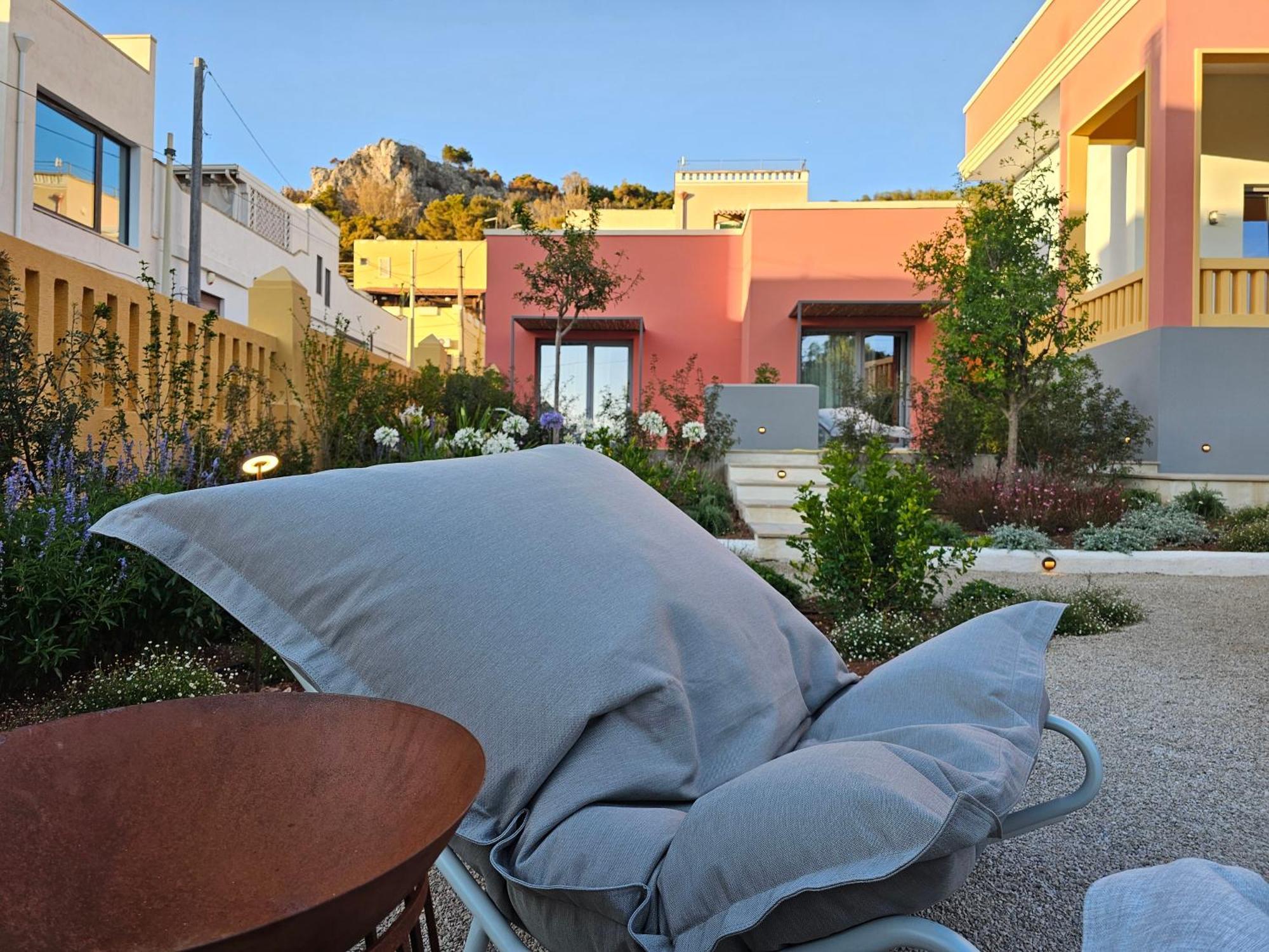 Costiero Elegant Suites B&B Gallipoli Bagian luar foto