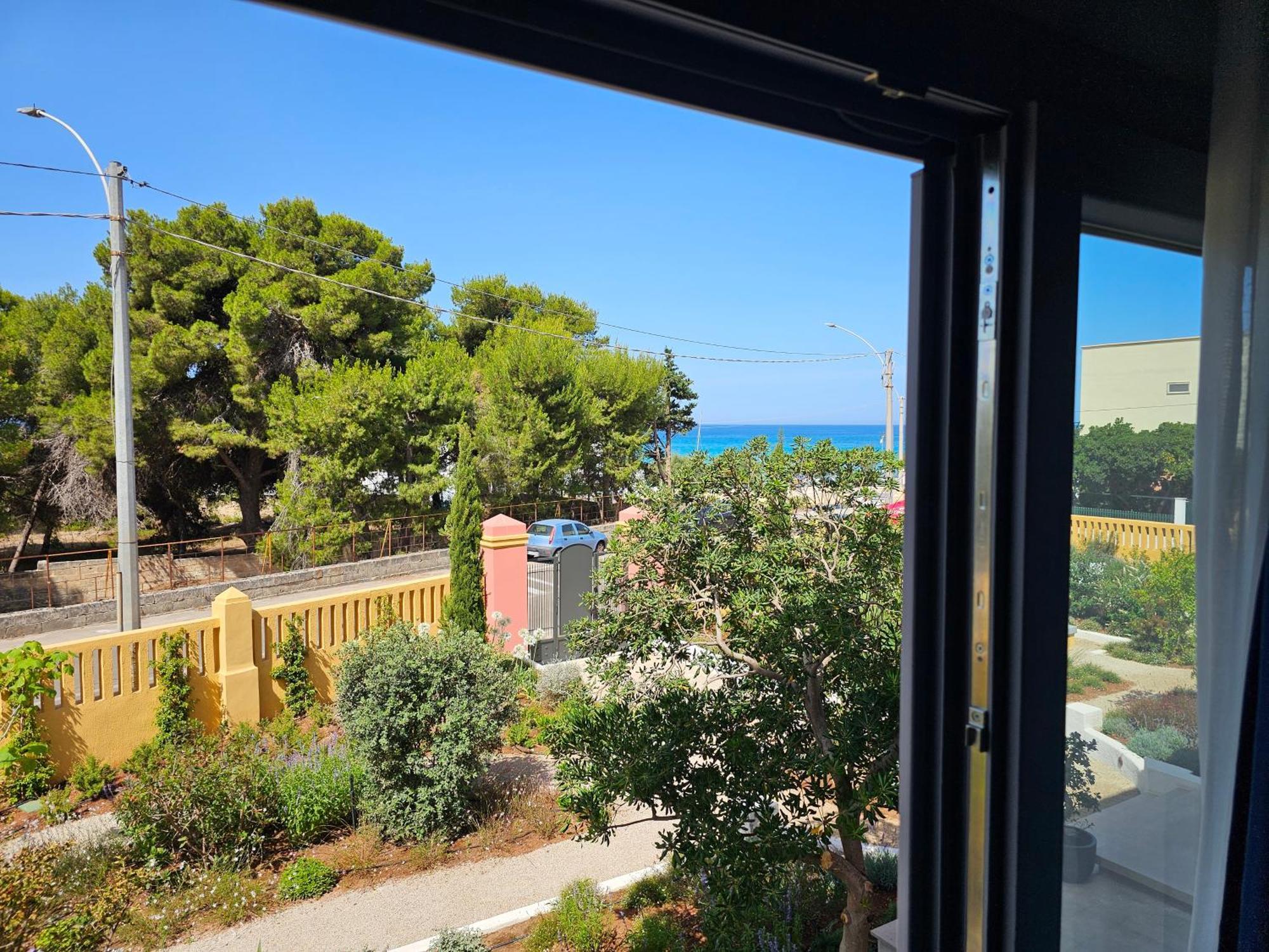 Costiero Elegant Suites B&B Gallipoli Bagian luar foto